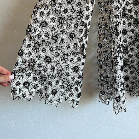 Zimmerman Black Floral Lace Top - Picture 2 of 8